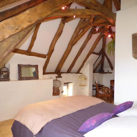 Bed and Breakfast Britavit Saint-Avit-Senieur Екстер'єр фото
