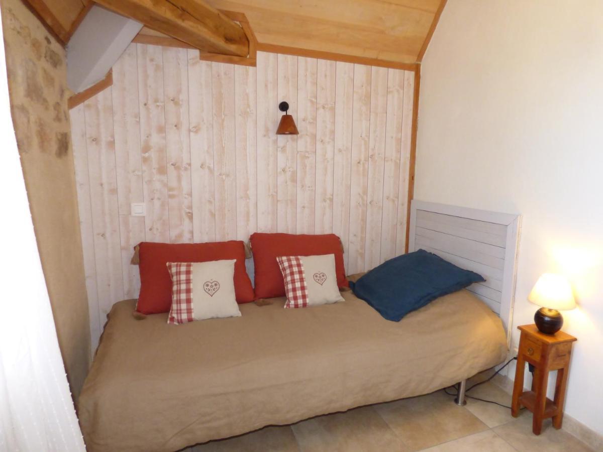 Bed and Breakfast Britavit Saint-Avit-Senieur Екстер'єр фото