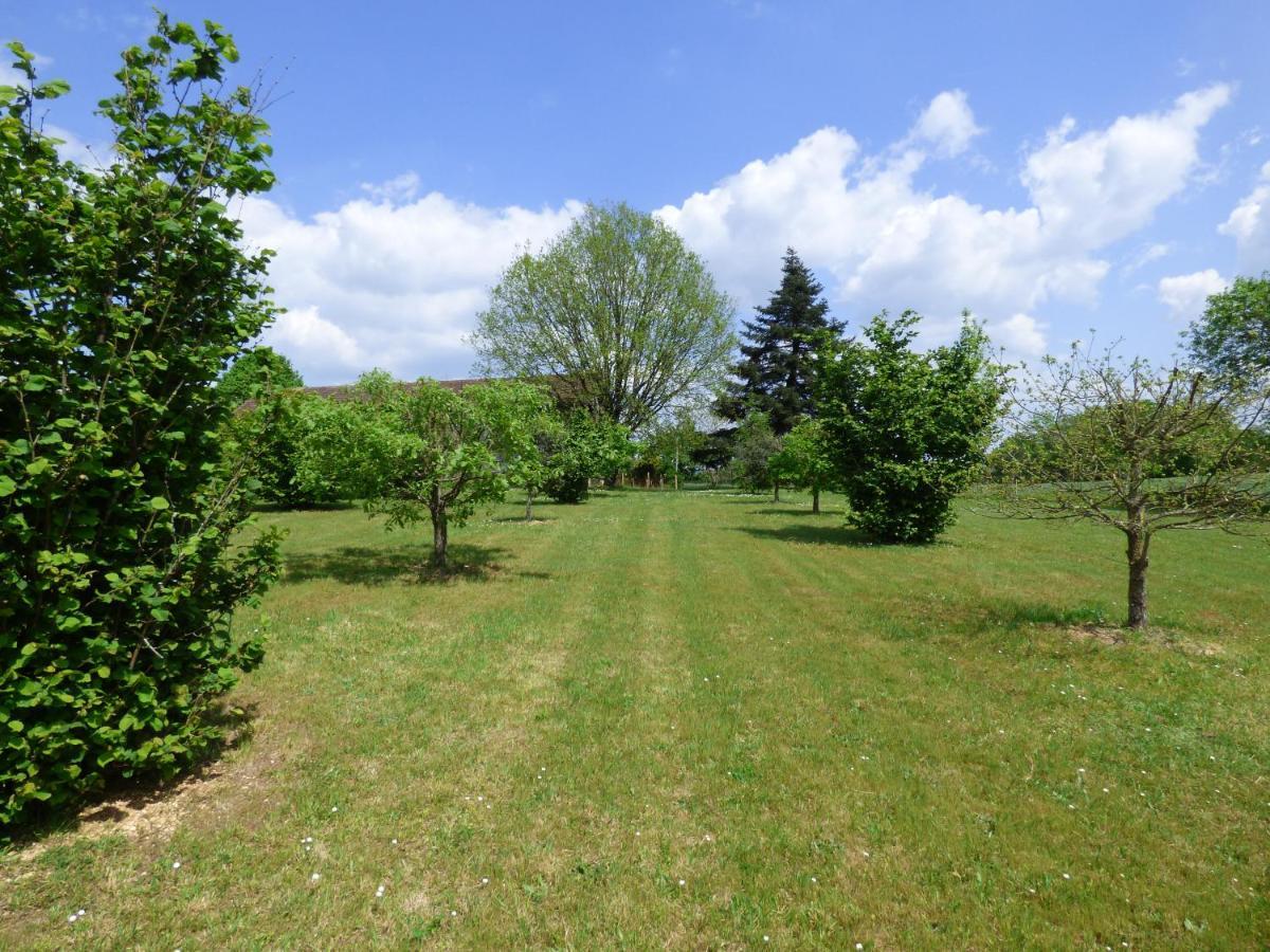 Bed and Breakfast Britavit Saint-Avit-Senieur Екстер'єр фото