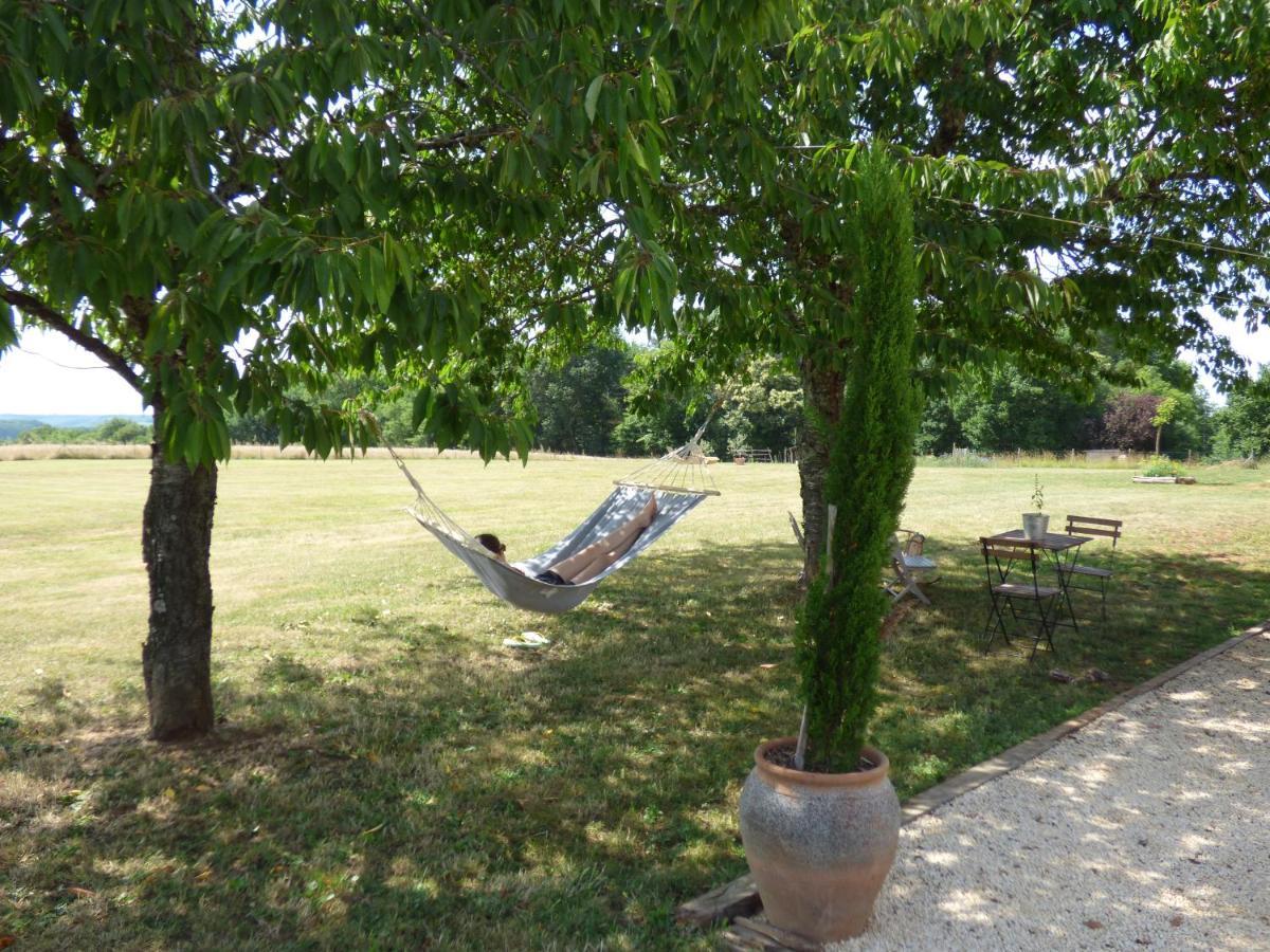 Bed and Breakfast Britavit Saint-Avit-Senieur Екстер'єр фото